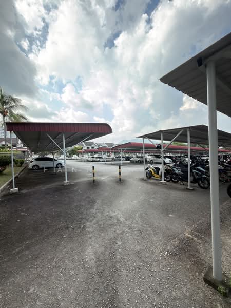 Kondominium untuk Dijual di Vistaria Condominium - Fanny Wong - Car Park - PropertyGuru.com.my