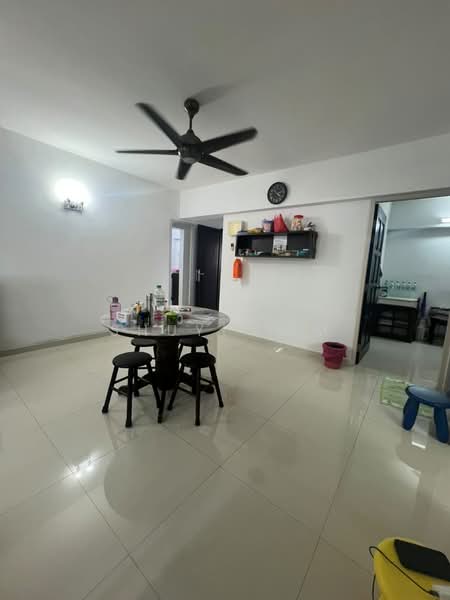 Pangsapuri untuk Dijual di Taman Seri Hijau - Shuyi Lim - Dining Room - PropertyGuru.com.my