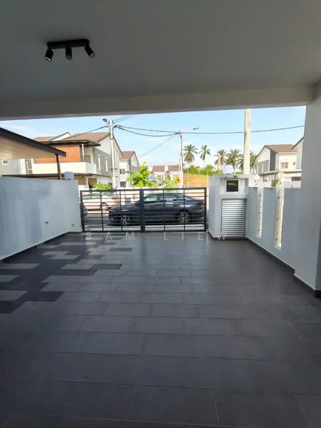 Rumah Teres 2 Tingkat untuk Disewa di Bandar Indahpura (Kulai) - Sam Liew - Exterior - PropertyGuru.com.my