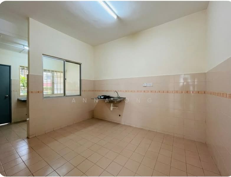 2-storey Terraced House for Sale in Bandar Mahkota Cheras (Cheras) - Anna Ong - Kitchen - PropertyGuru.com.my