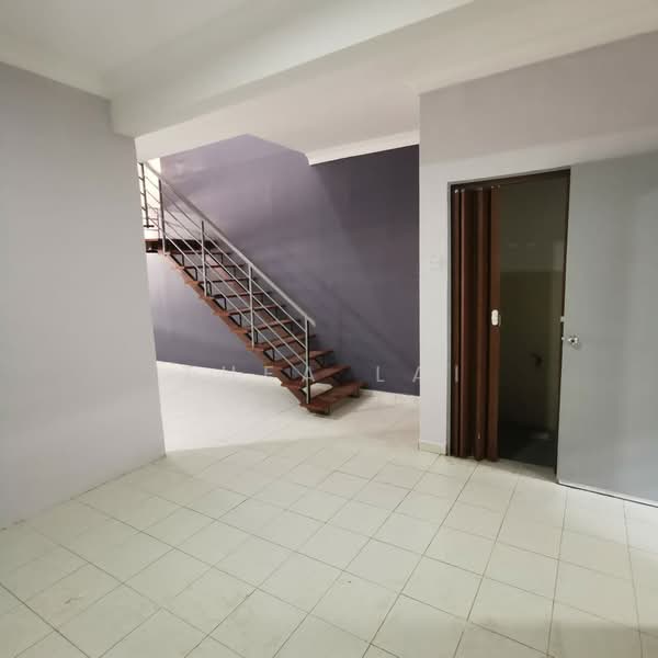 Rumah Teres 2 Tingkat untuk Disewa di Kelapa Sawit (Kulai) - Thea Lai - PropertyGuru.com.my