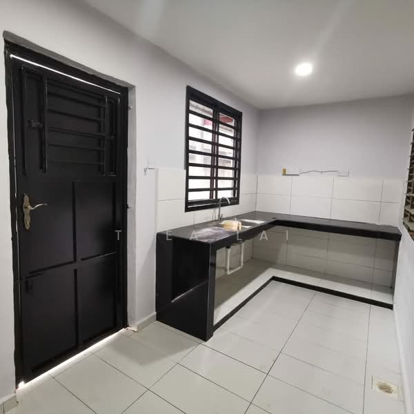 Rumah Teres 2 Tingkat untuk Disewa di Kelapa Sawit (Kulai) - Thea Lai - PropertyGuru.com.my