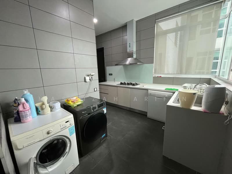 Kondominium untuk Dijual di The Pearl KLCC - Masnizah Arifin - Kitchen - PropertyGuru.com.my