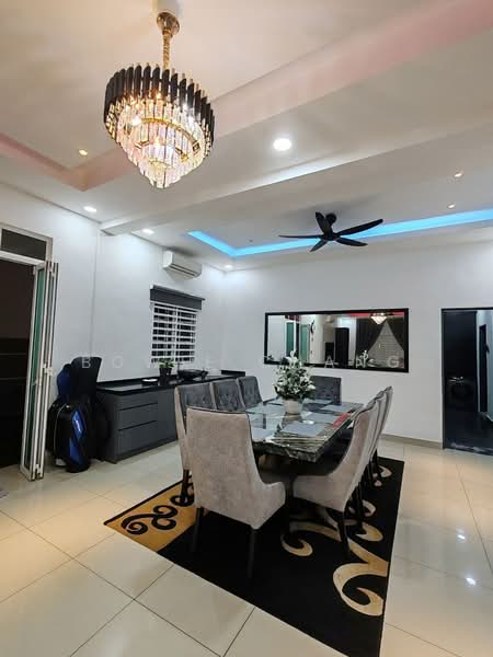 3-storey Terraced House for Sale in Rawang (Selangor) - Bowie Chang - PropertyGuru.com.my