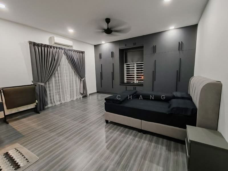 3-storey Terraced House for Sale in Rawang (Selangor) - Bowie Chang - PropertyGuru.com.my