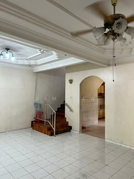 Rumah Teres 2 Tingkat untuk Dijual di Saleng (Senai) - Sam Liew - Living Room - PropertyGuru.com.my