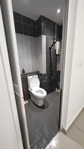 Service Residence for Rent at V-Residensi 5 - Perry Chai - Bathroom - PropertyGuru.com.my