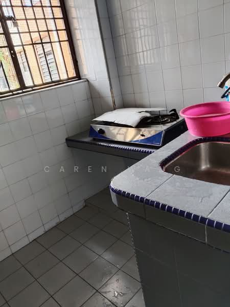 Flat for Sale at Taman Sri Sentosa - Caren Wang - Kitchen - PropertyGuru.com.my