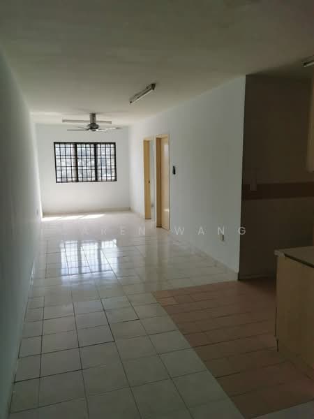 Flat for Sale at Taman Sri Sentosa - Caren Wang - Living Room - PropertyGuru.com.my
