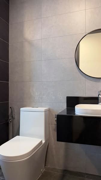 Servis Apartment untuk Disewa di Sunway Velocity TWO - Mico Wong - Bathroom - PropertyGuru.com.my