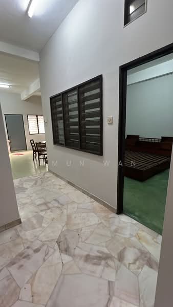 Rumah Teres 2 Tingkat untuk Disewa di Kampung Sungai Way (Petaling Jaya) - Timun Wan - Bedroom - PropertyGuru.com.my