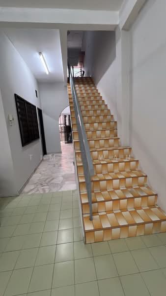 Rumah Teres 2 Tingkat untuk Disewa di Kampung Sungai Way (Petaling Jaya) - Timun Wan - Corridor - PropertyGuru.com.my