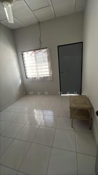 Rumah Teres 2 Tingkat untuk Disewa di Kampung Sungai Way (Petaling Jaya) - Timun Wan - Interior - PropertyGuru.com.my