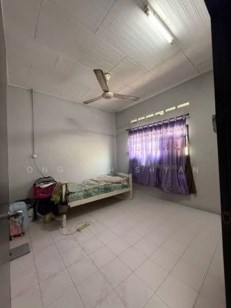 1-storey Terraced House for Sale in Taman Ungku Tun Aminah (Skudai) - Ong Lih Shyan - Bedroom - PropertyGuru.com.my