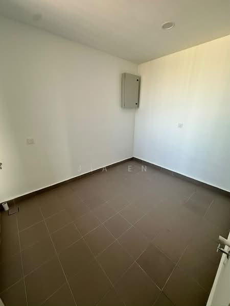 Servis Apartment untuk Disewa di Residensi Ava @ Kiara Bay - Jia En - PropertyGuru.com.my