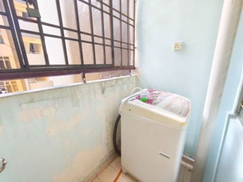 Pangsapuri untuk Dijual di Idaman Senibong - Ong Lih Shyan - Balcony - PropertyGuru.com.my