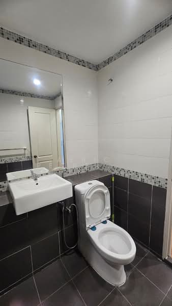2-storey Terraced House for Rent in Bandar Bukit Raja (Klang) - Aeric Petrelli Goh - Bathroom - PropertyGuru.com.my