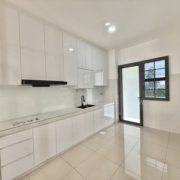 2-storey Terraced House for Sale in Eco Botanic (Iskandar Puteri (Nusajaya)) - Sherrly Sow - Kitchen - PropertyGuru.com.my