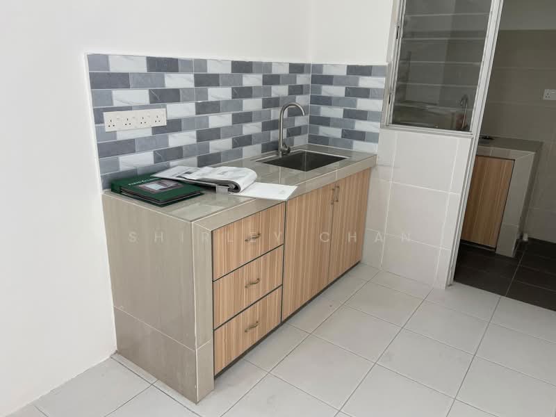 Condominium for Rent at Residensi Sateria - Shirley Chan - Kitchen - PropertyGuru.com.my