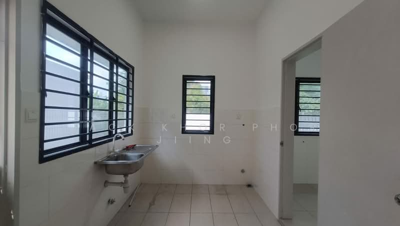 2-storey Terraced House for Rent in Setia Alam (Selangor) - Jack Khor Phor Jiing - Kitchen - PropertyGuru.com.my