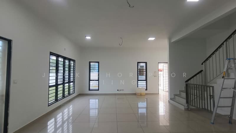 2-storey Terraced House for Rent in Setia Alam (Selangor) - Jack Khor Phor Jiing - Living Room - PropertyGuru.com.my
