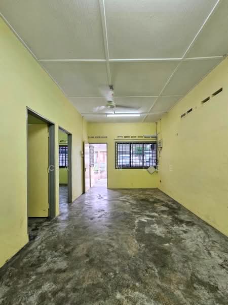 1-storey Terraced House for Sale in Taman Johor Jaya (Johor Bahru) - Calvin Lee - PropertyGuru.com.my