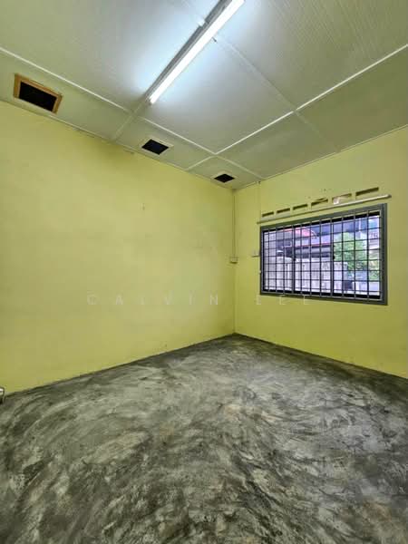 1-storey Terraced House for Sale in Taman Johor Jaya (Johor Bahru) - Calvin Lee - PropertyGuru.com.my