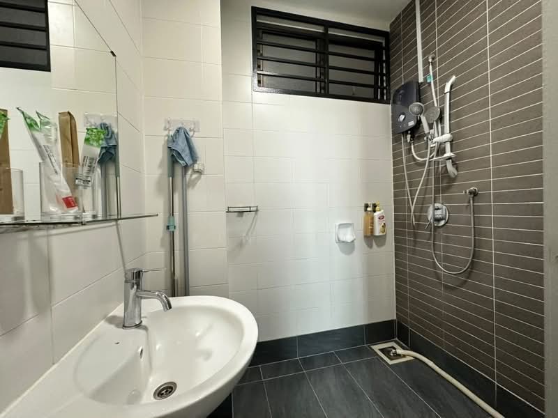 Service Residence for Rent at Palazio - Ken Sim - Bathroom - PropertyGuru.com.my