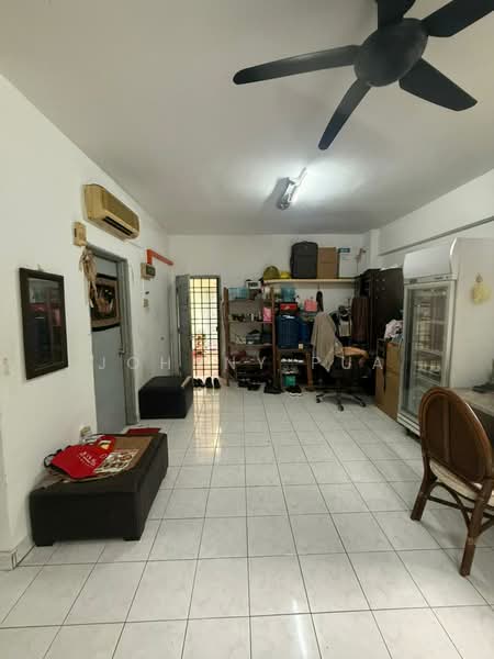 Kondominium untuk Dijual di Pelangi Damansara - Johnny Pua - Living Room - PropertyGuru.com.my