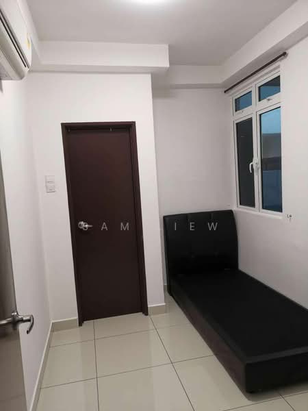 Servis Apartment untuk Dijual di KSL Residence @ Daya - Sam Liew - Bedroom - PropertyGuru.com.my