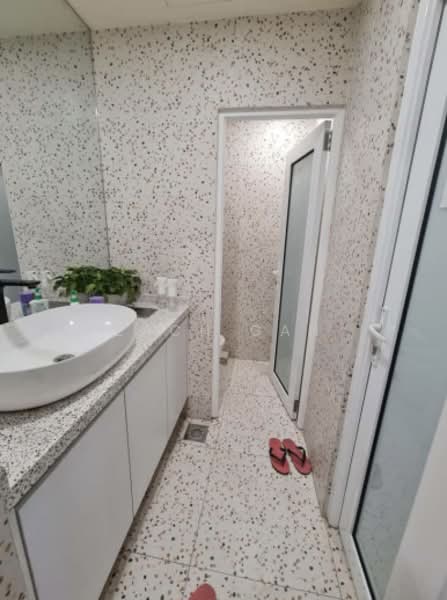 Pejabat untuk Disewa di Mid Valley City (Kuala Lumpur) - Zach Gan - Bathroom - PropertyGuru.com.my