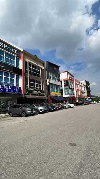 Shop / Office for Rent in Taman Mount Austin (Tebrau) - Fion Lim - Exterior - PropertyGuru.com.my