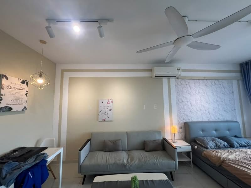 Servis Apartment untuk Disewa di Country Garden Central Park - Daren Tee - Living Room - PropertyGuru.com.my
