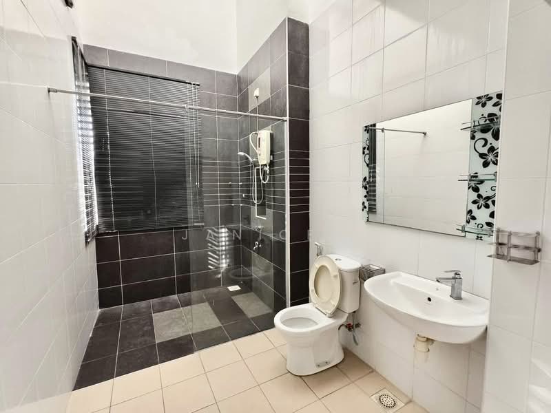 Rumah Teres 2 Tingkat untuk Dijual di Taman Impian Emas (Skudai) - Janice . - PropertyGuru.com.my