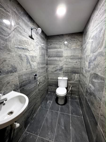 Rumah Teres 2 Tingkat untuk Dijual di Skudai (Johor) - Calvin Lee - Bathroom - PropertyGuru.com.my