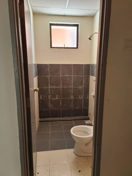 Kedai untuk Dijual di Gelang Patah (Johor) - Eve Hui - Bathroom - PropertyGuru.com.my