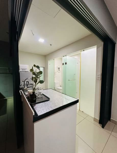 Servis Apartment untuk Dijual di Trefoil @ Setia City - Chia Carmen - PropertyGuru.com.my