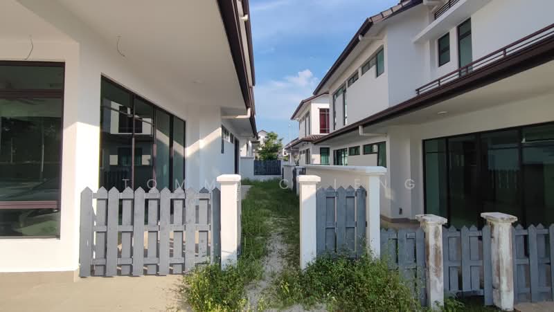Rumah Berkembar untuk Dijual di Eco Majestic (Semenyih) - TOMMY CHIENG - PropertyGuru.com.my