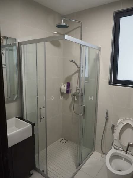 Kondominium untuk Disewa di Amberside @ Country Garden Danga Bay - Fion Lim - Bathroom - PropertyGuru.com.my