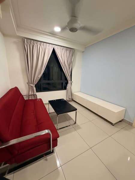 Servis Apartment untuk Disewa di Solstice @ Pan'gaea - Alan Lai - Living Room - PropertyGuru.com.my