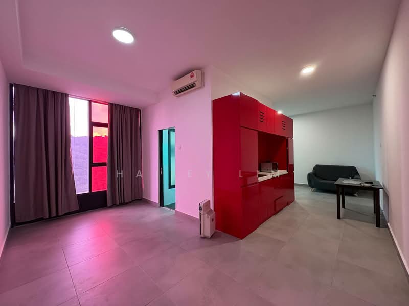 Service Residence for Rent at Halo Sunday @ Empire City - Hailey Lim - Living Room - PropertyGuru.com.my
