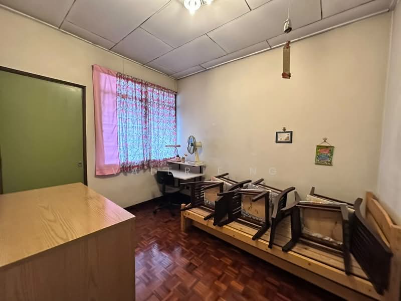 2-storey Terraced House for Sale in Taman Bukit Maluri (Kepong) - Valerie Ng - Study - PropertyGuru.com.my