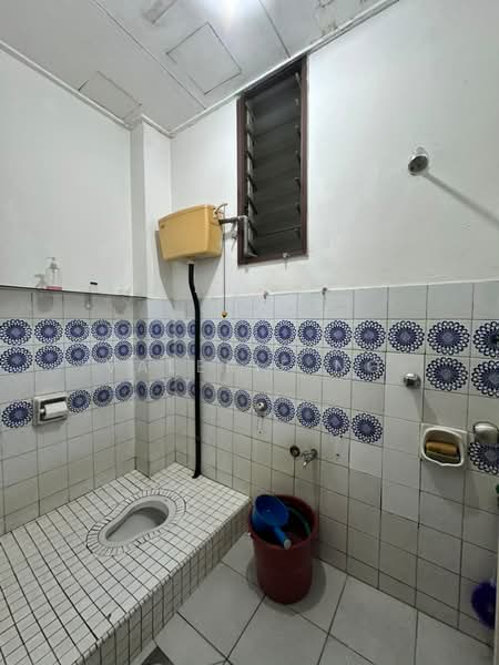 2-storey Terraced House for Sale in Taman Bukit Maluri (Kepong) - Valerie Ng - Bathroom - PropertyGuru.com.my