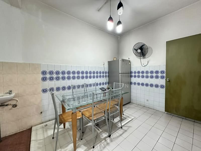 2-storey Terraced House for Sale in Taman Bukit Maluri (Kepong) - Valerie Ng - Kitchen - PropertyGuru.com.my