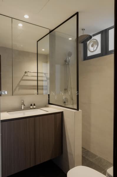 Kediaman Servis untuk Dijual di TriTower Residence @ Johor Bahru Sentral - Dennis Lee - Bathroom - PropertyGuru.com.my
