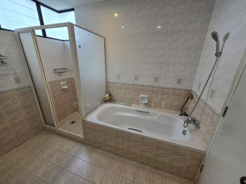 Kondominium untuk Disewa di Sri Pangkor Condominium - Chiew Bee - Bathroom - PropertyGuru.com.my