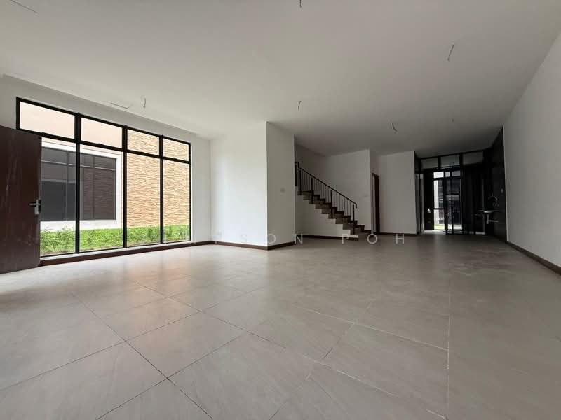 2-storey Terraced House for Sale in Puteri Harbour (Iskandar Puteri (Nusajaya)) - Simpson Poh - Living Room - PropertyGuru.com.my