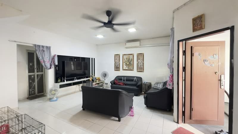 2-storey Terraced House for Sale in Bandar Saujana Putra (Tanjong Duabelas) - Hairi Halim - PropertyGuru.com.my