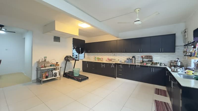 2-storey Terraced House for Sale in Bandar Saujana Putra (Tanjong Duabelas) - Hairi Halim - PropertyGuru.com.my