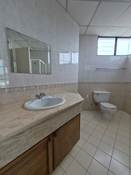Kondominium untuk Disewa di Sri Pangkor Condominium - Chiew Bee - Bathroom - PropertyGuru.com.my